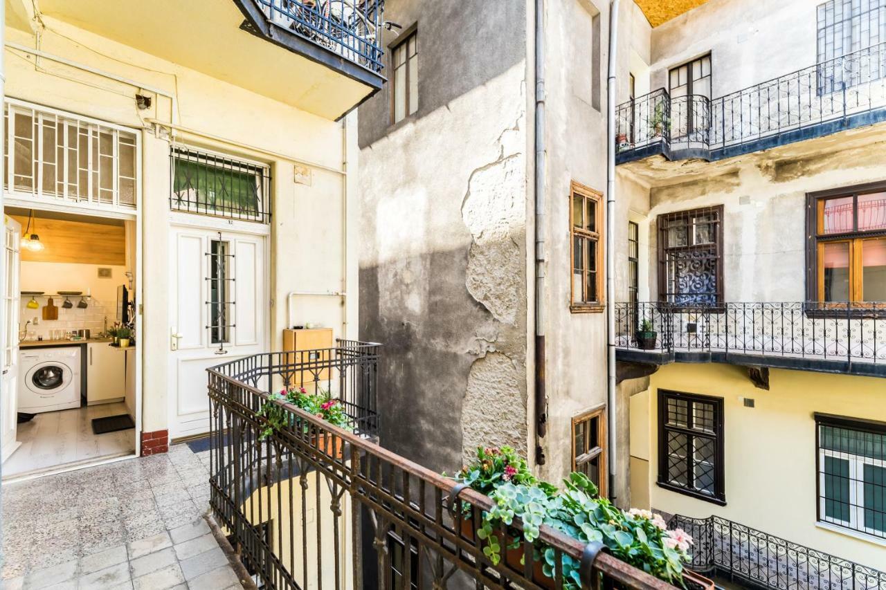 Bpr Little Attractico Apartment ブダペスト エクステリア 写真